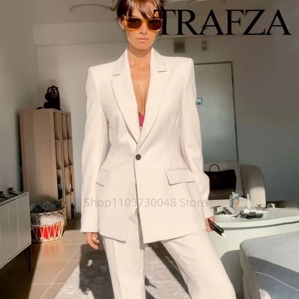 Модный офисный женский костюм: – обзор и цена Women'S Red Formal Wear
